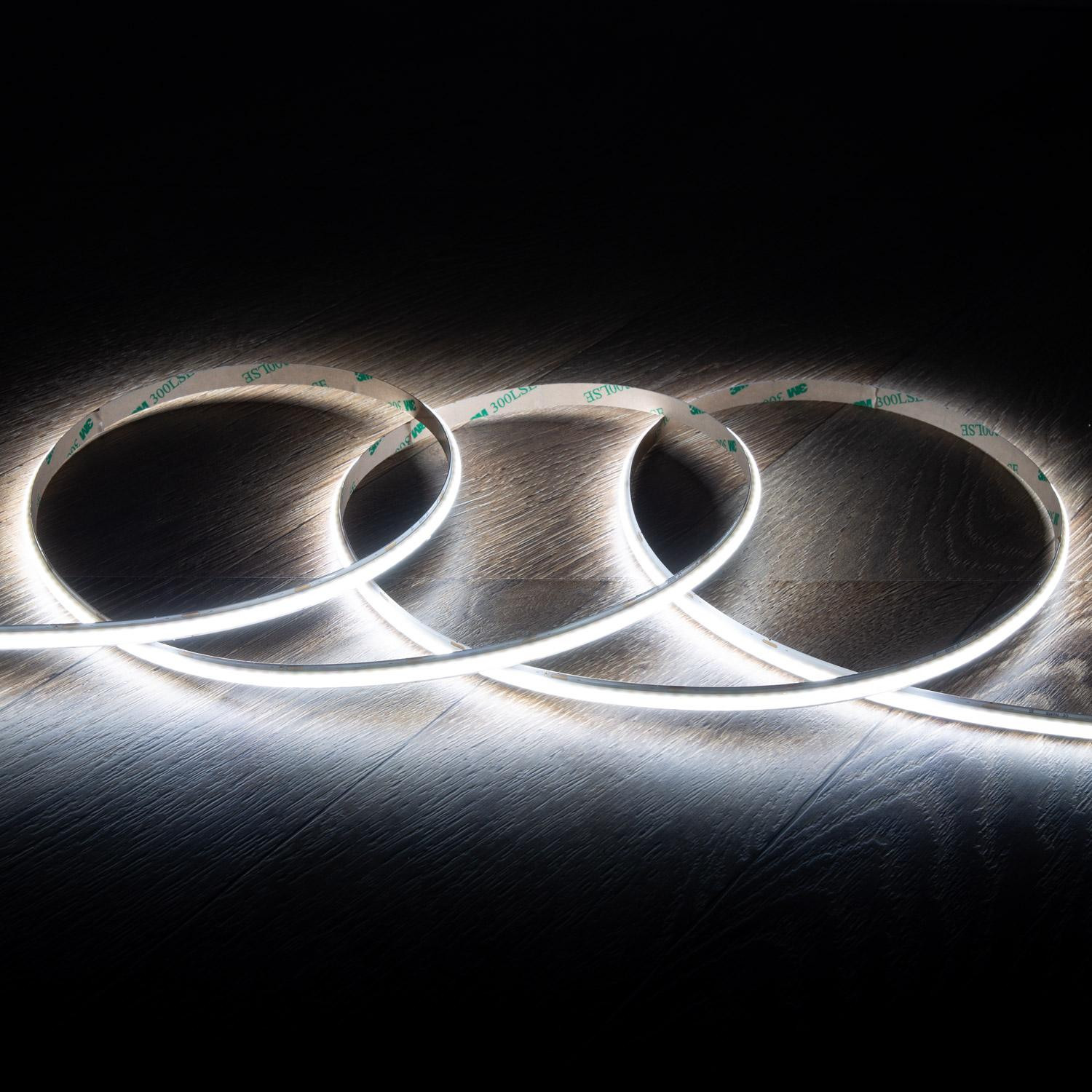 Ruban LED 24V DC WCOB 256LED/m 5m IP20 CRI90 Largeur 8mm coupe tous les 3,2 cm Blanc froid 6000K