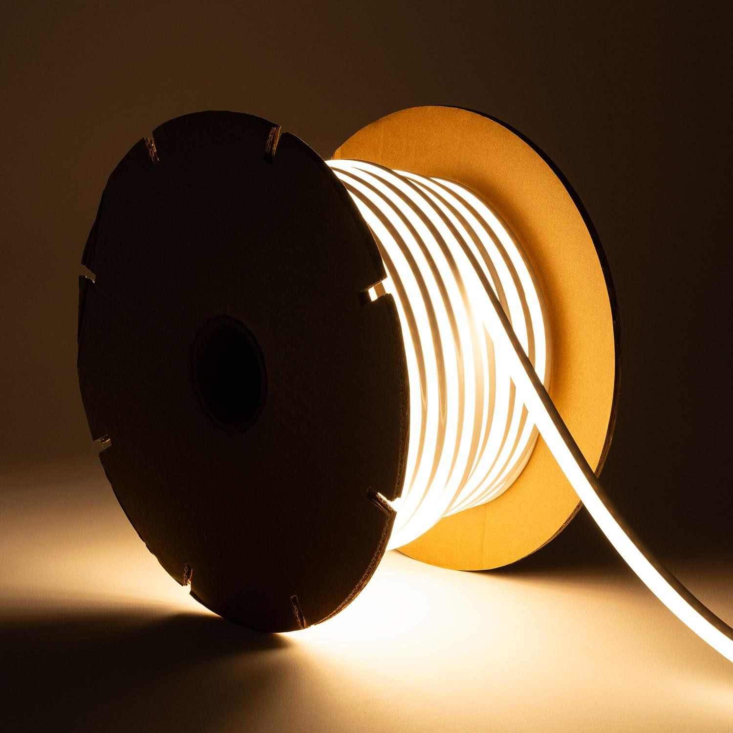 Bobine Ruban Néon LED Dimmable 220V SFLEX8 50 Mètres IP65 Coupe à chaque 100cm Blanc chaud
