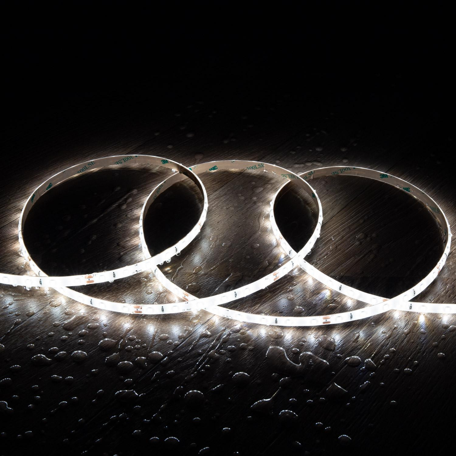 Ruban LED 24V DC SMD2835 60LED/m 5m IP65 Largeur 8mm Coupe 10cm Blanc froid 6000K