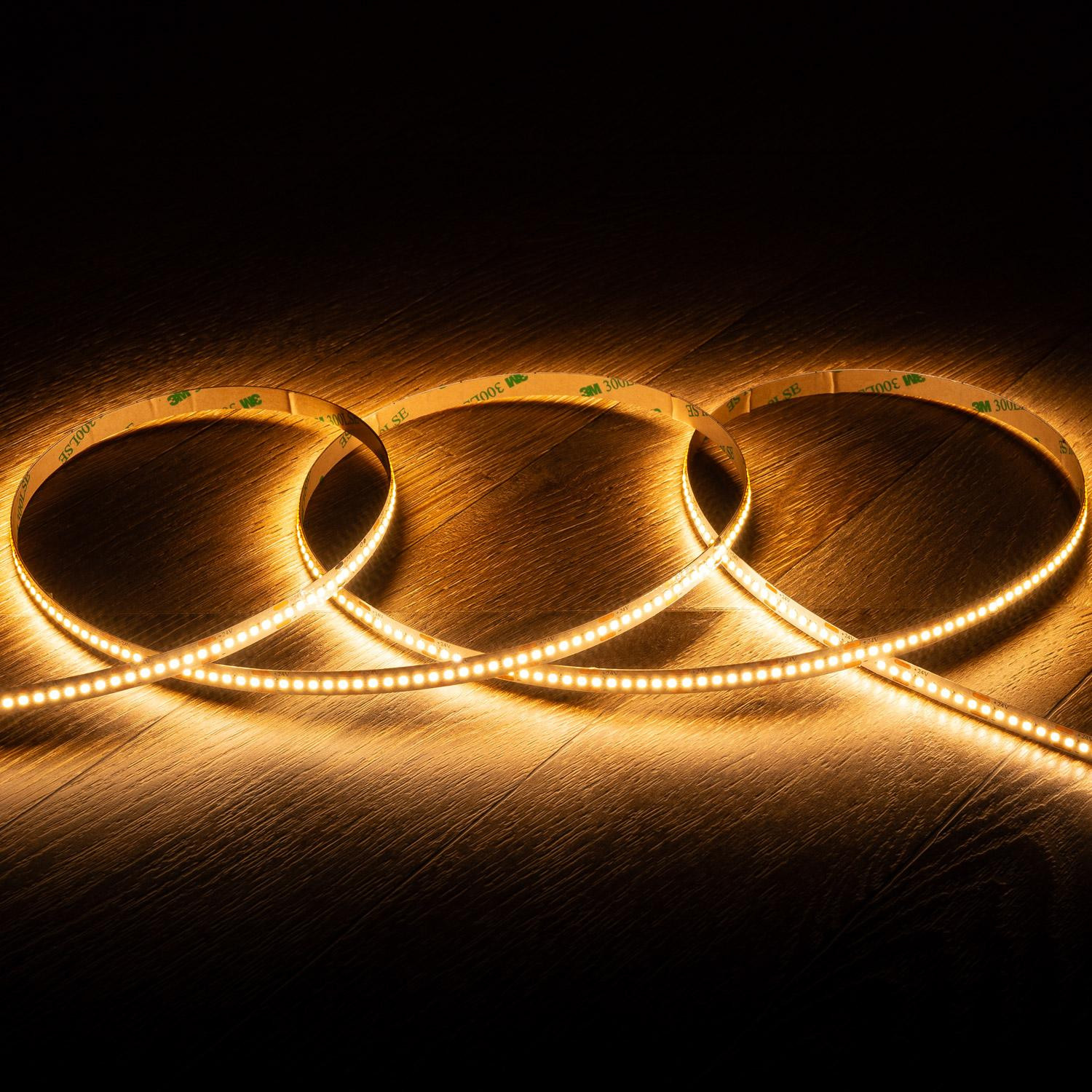 Ruban LED SMD2022 24V DC 252LED/m 5m IP20 CRI90 Largeur 8mm FreeCut Blanc chaud 2700K